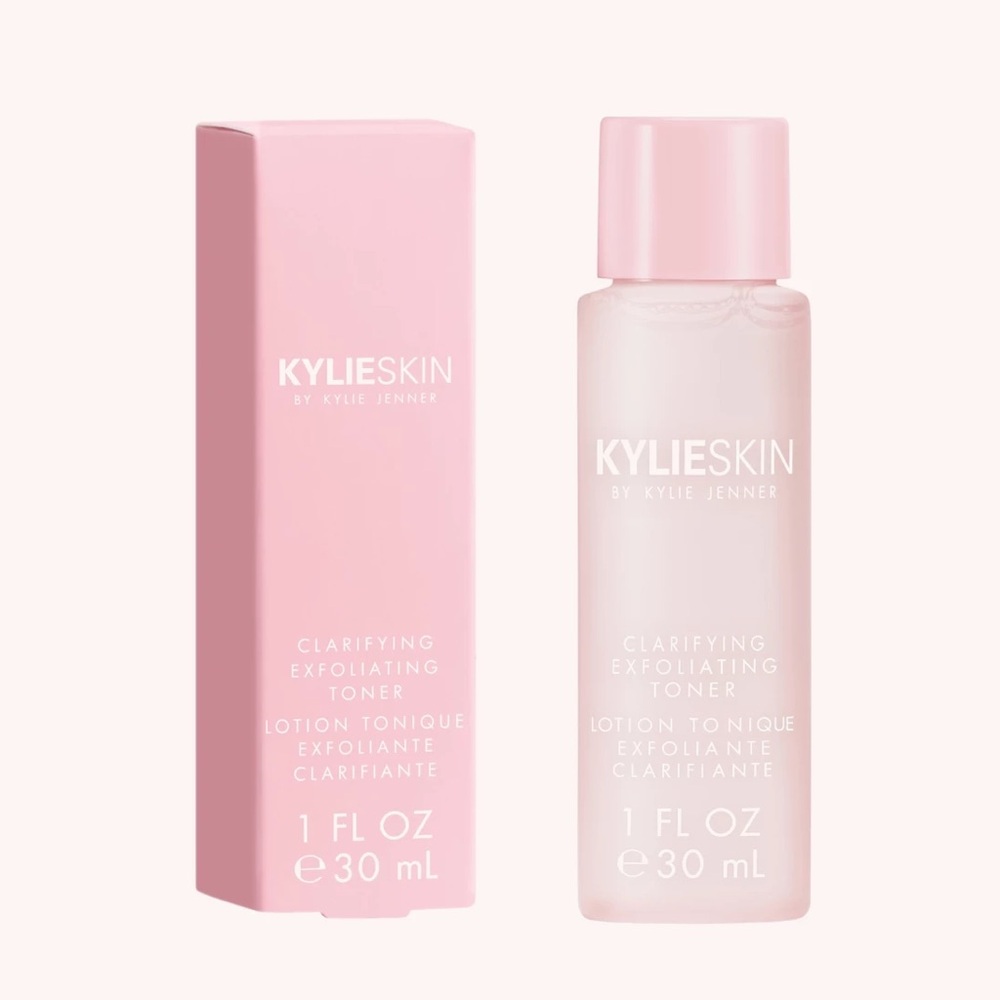KYLIE BY KYLIE JENNER Clarifying Exfoliating Toner